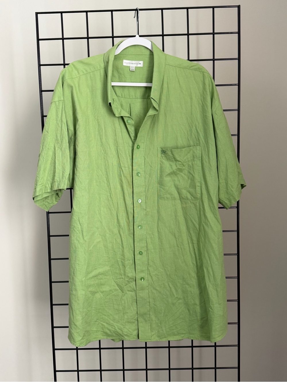 Cutter & Buck Men’s Short Sleeve Button-Up Shirt - Light Green